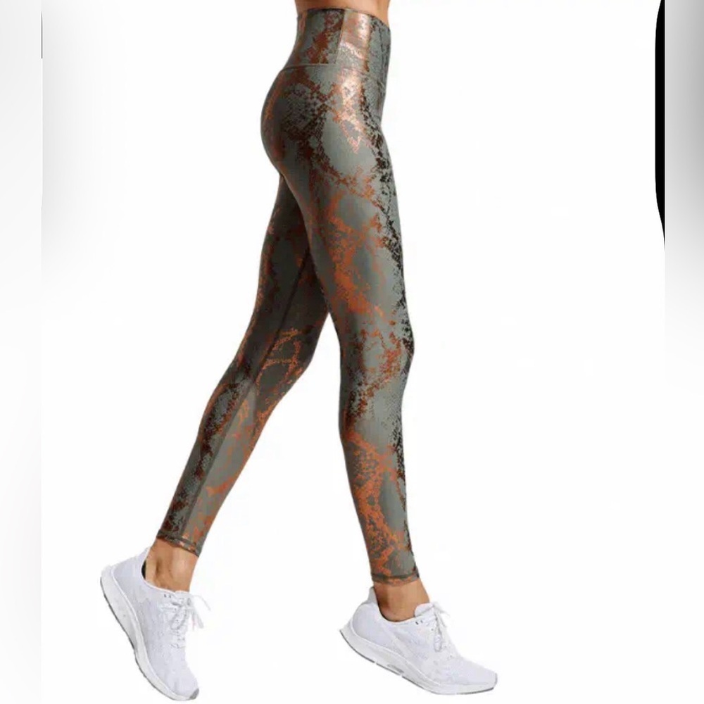IRHAZ Size S Grey Snakeskin High Waist Ruched Metallic Legging